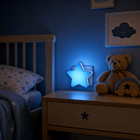 Veilleuse bébé étoile à prise LED Les Petites Loupiotes